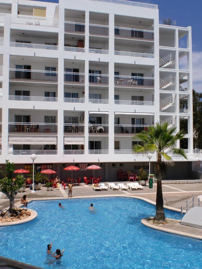Apartbeach Royal Apartments Салоу Екстериор снимка