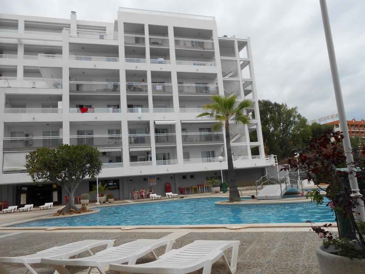 Apartbeach Royal Apartments Салоу Екстериор снимка