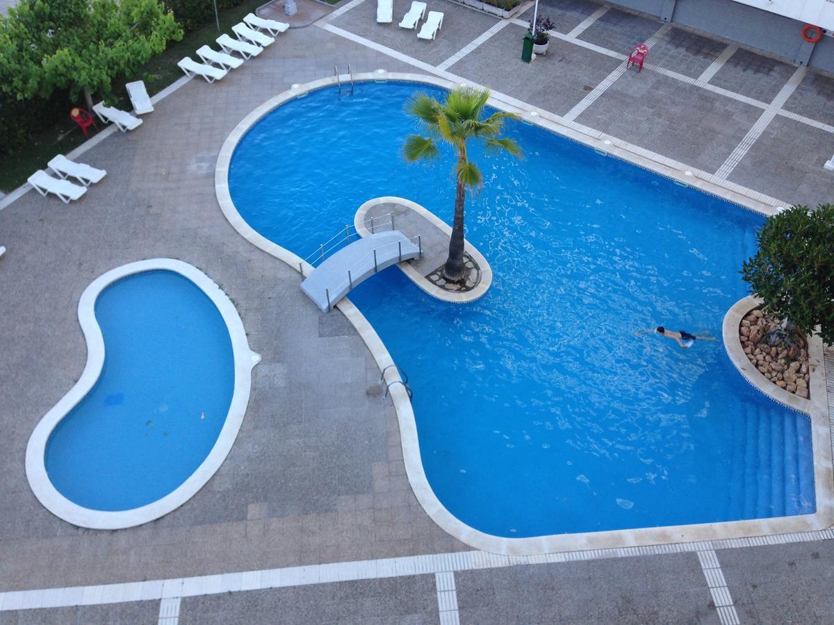 Apartbeach Royal Apartments Салоу Екстериор снимка